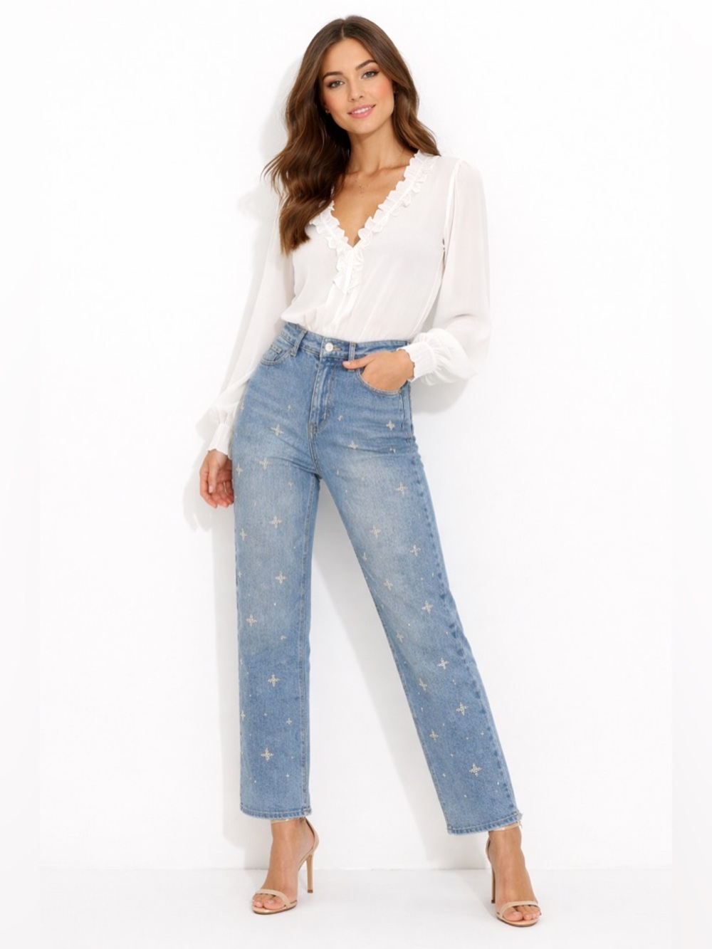 EUC Banjara SZ 7/27 blue 5-pocket cropped jeans w/faux pearl accents/Waist 29”
